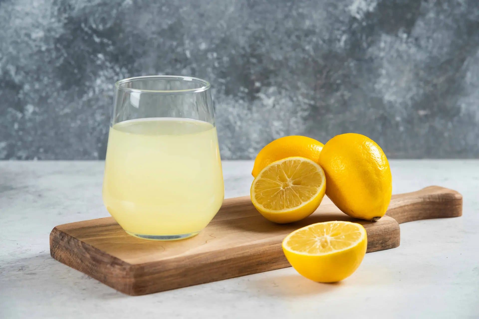 What Happens After 30 Days of Drinking Lemon Water? The Results Are In!